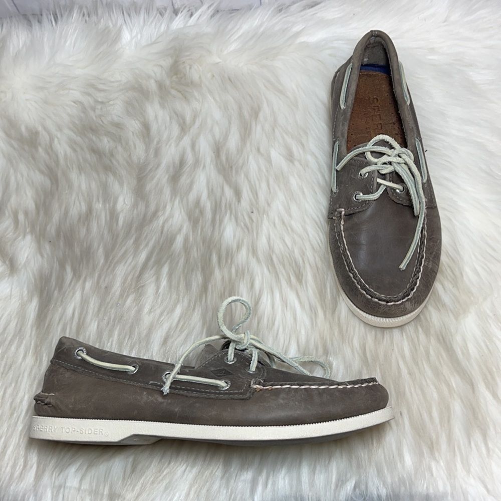 Sperry Quest 2-Eye Grey Leather‎ Topsiders Sz 7.5